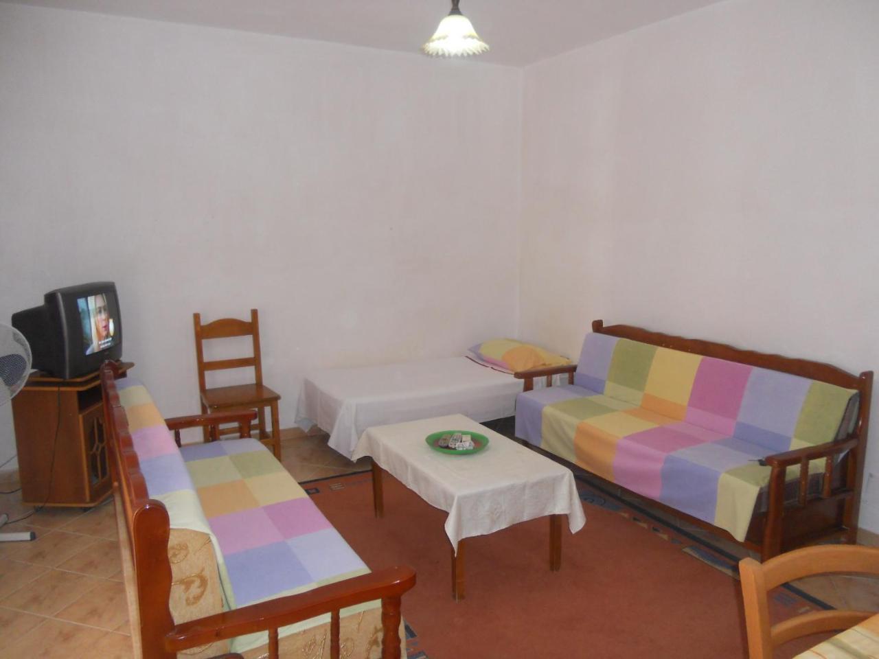 Sea View Apartment Onorato 1 Vlorë Екстериор снимка