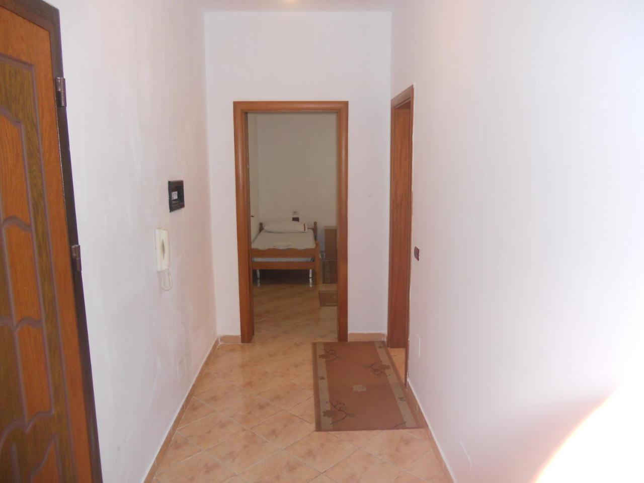 Sea View Apartment Onorato 1 Vlorë Екстериор снимка