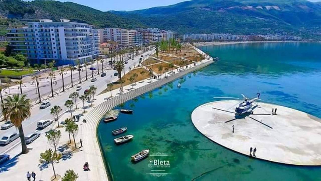 Sea View Apartment Onorato 1 Vlorë Екстериор снимка